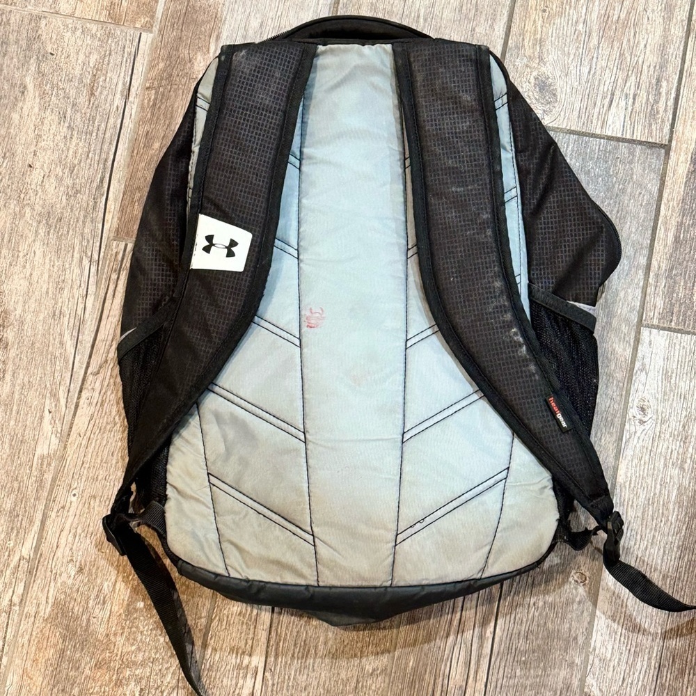 Under Armour Backpack - Picture 5 of 5